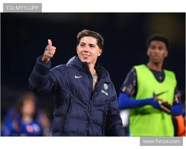 切尔西加强管理遏制球员不必要吃牌